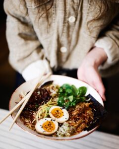 おせち料理の通販で早割肉料理入りプランを利用するメリットは？